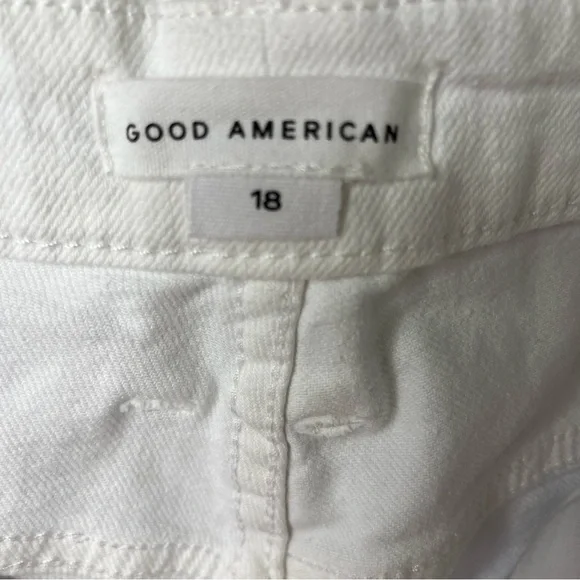 Good American Icon Shorts White Denim Plus Size 18 High Rise Raw Hem Bermuda - Picture 8 of 11